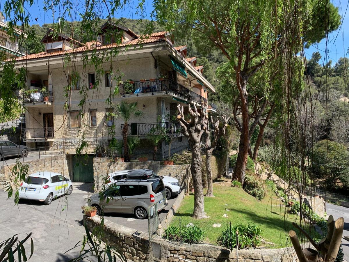 Casetta Dei Ricci Vallecrosia Kültér fotó